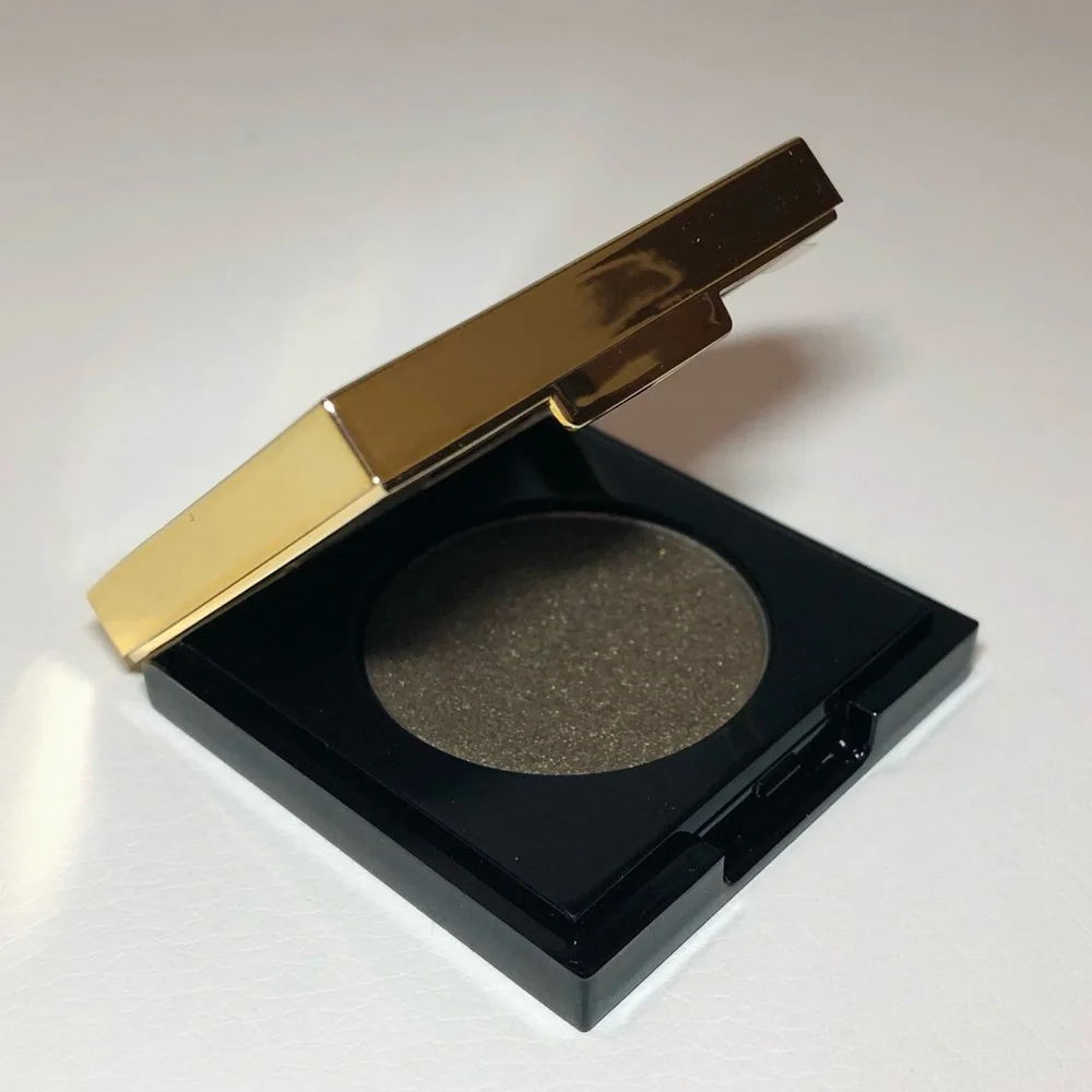 Yves Saint Laurent Satin Crush Mono Eyeshadow 27 Decadent Bronze